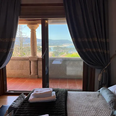 Preciosa Casa En La Playa De A Guarda Ferienhaus