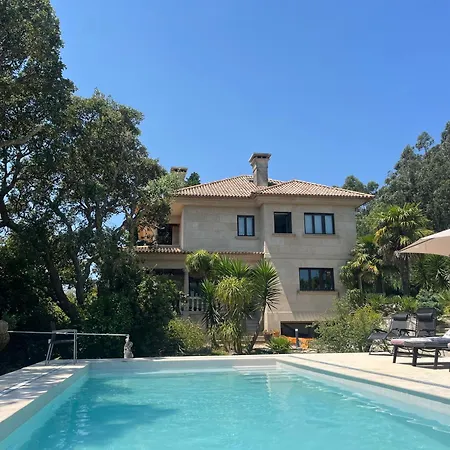 Preciosa Casa En La Playa De A Guarda